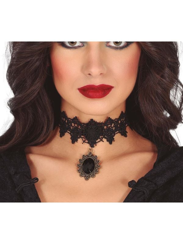 Choker met zwarte edelsteen