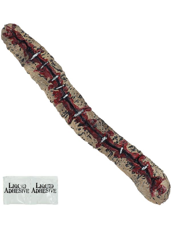 Enorm litteken met hechtingen zombies main product photo