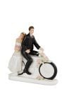 Taartdecoratie bruiloft koppel op fiets