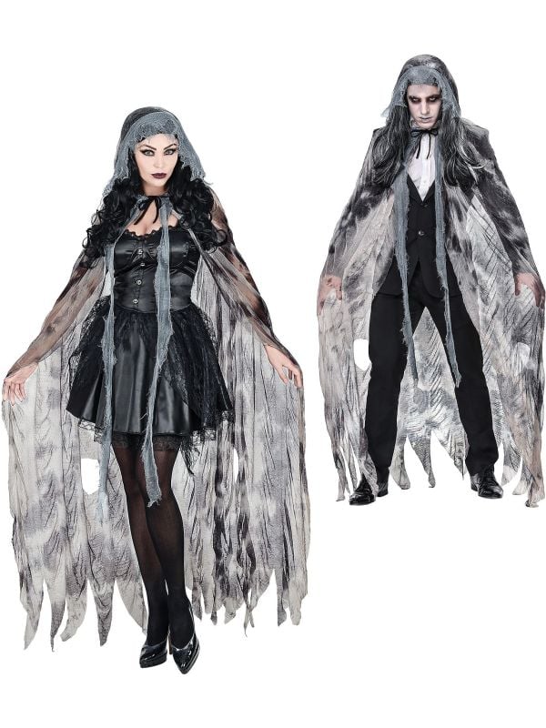 Cape halloween gothic