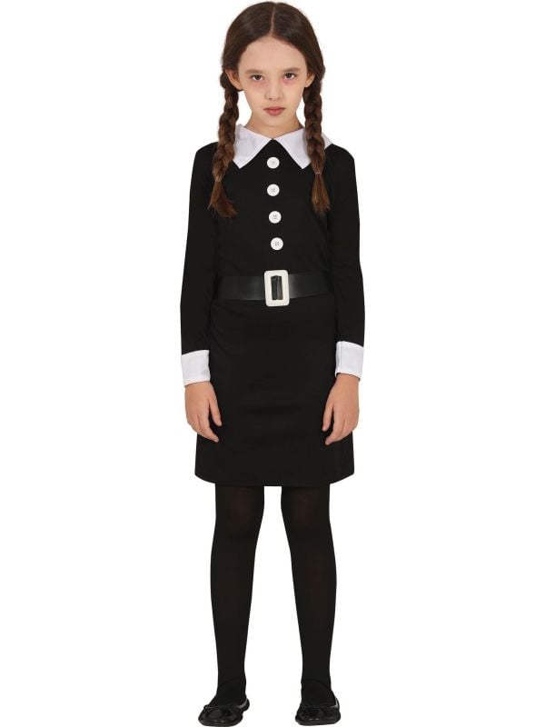 Klassiek Wednesday Addams outfit kind