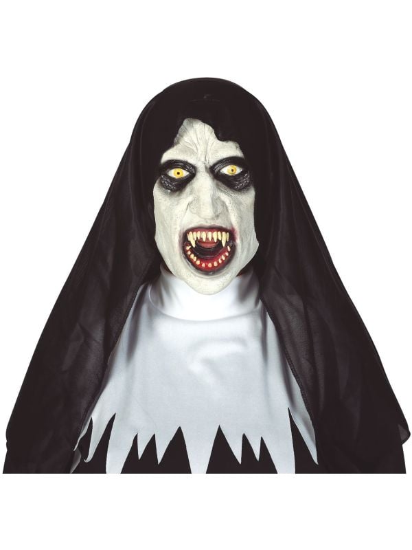 The Nun masker met kap