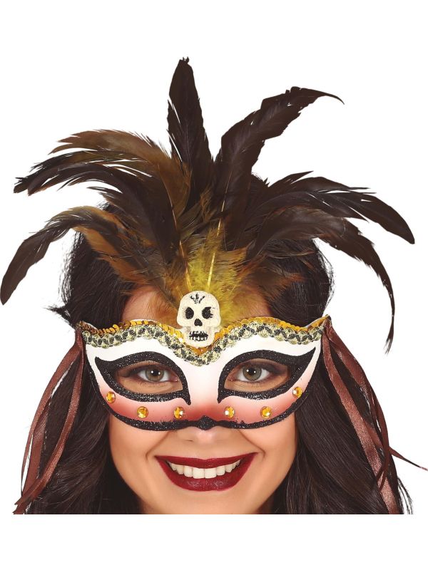 Voodoo masker met schedel en veer main product photo