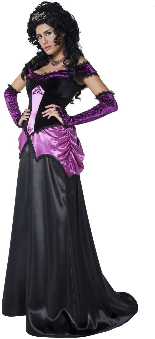 Gravin dracula outfit