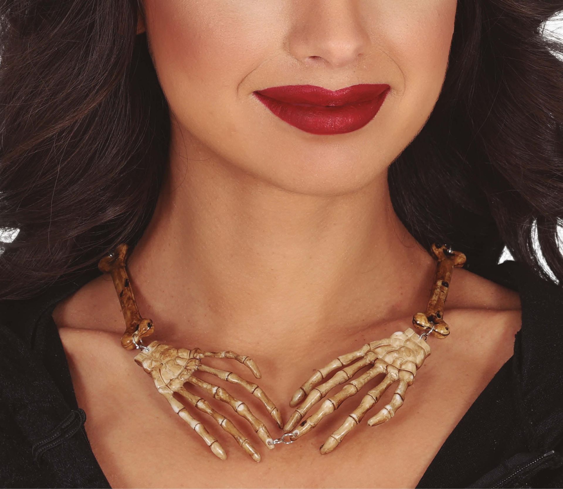 Skelet handen met botten ketting